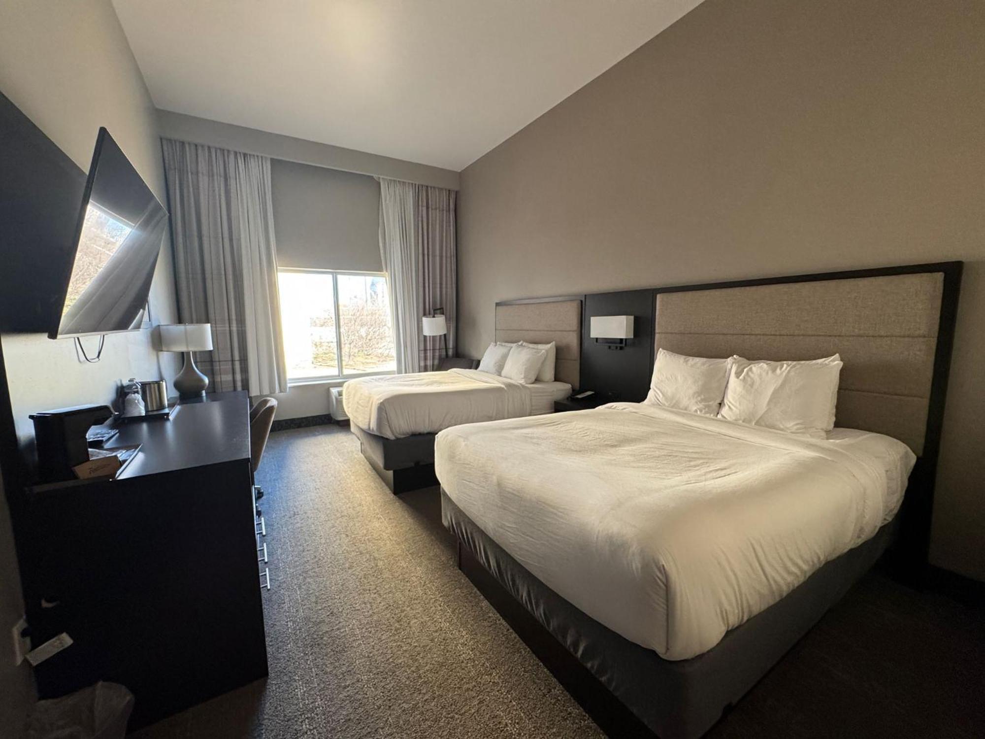 The Hub At Okc Airport 3*